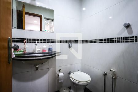 Casa à venda com 150m², 3 quartos e 3 vagas Casa à venda com 150m², 3 quartos e 3 vagasLavabo 2
