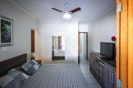 Casa à venda com 150m², 3 quartos e 3 vagas Casa à venda com 150m², 3 quartos e 3 vagasSuíte 1