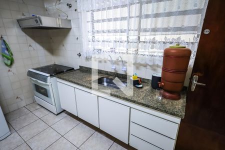 Casa à venda com 150m², 3 quartos e 3 vagas Casa à venda com 150m², 3 quartos e 3 vagasCozinha