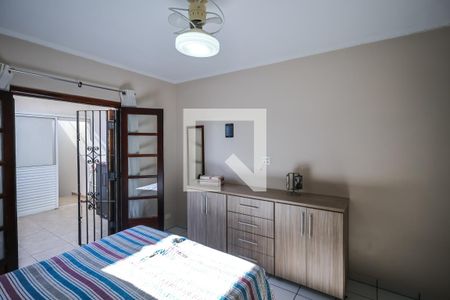 Casa à venda com 150m², 3 quartos e 3 vagas Casa à venda com 150m², 3 quartos e 3 vagasSuíte 2