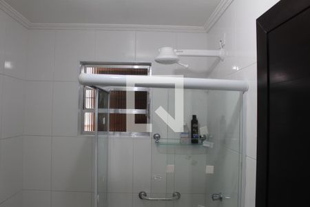 Banheiro 1 de casa para alugar com 1 quarto, 70m² em Jardim Tietê, São Paulo