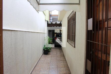 Corredor  de casa para alugar com 1 quarto, 70m² em Jardim Tietê, São Paulo