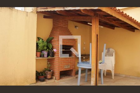 Casa de condomínio à venda com 152m², 3 quartos e 2 vagasÁrea comum - Churrasqueira