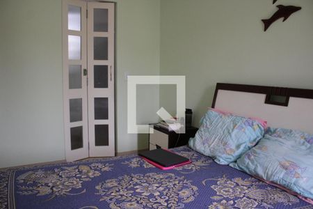 Casa de condomínio à venda com 152m², 3 quartos e 2 vagasSuíte