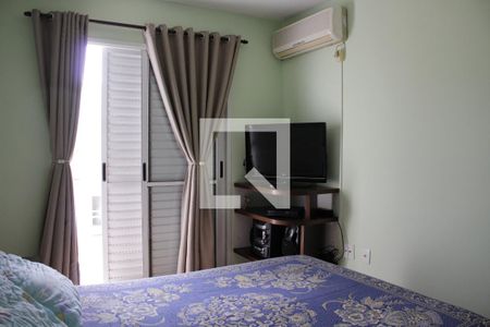 Casa de condomínio à venda com 152m², 3 quartos e 2 vagasSuíte