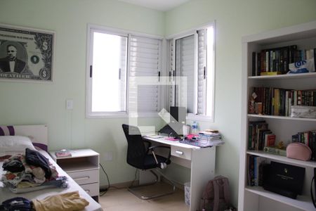 Casa de condomínio à venda com 152m², 3 quartos e 2 vagasQuarto 1