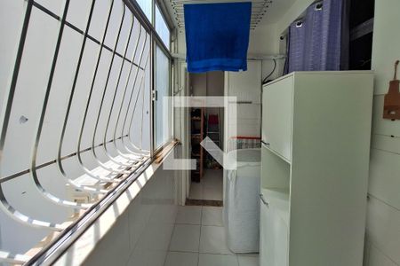 Apartamento à venda com 64m², 2 quartos e sem vaga Apartamento à venda com 64m², 2 quartos e sem vagaÁrea de Serviço