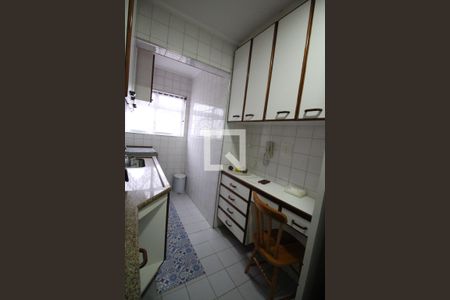Apartamento à venda com 97m², 2 quartos e 2 vagas Apartamento à venda com 97m², 2 quartos e 2 vagasCozinha