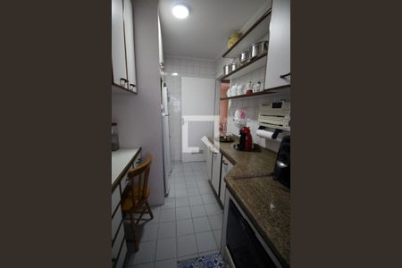 Apartamento à venda com 97m², 2 quartos e 2 vagas Apartamento à venda com 97m², 2 quartos e 2 vagasCozinha