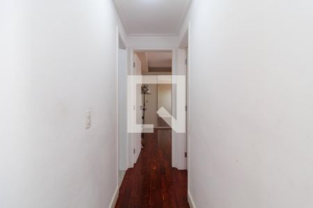 Corredor de apartamento à venda com 2 quartos, 58m² em Jardim Wanda, Taboão da Serra