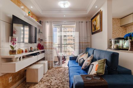 Sala de apartamento à venda com 2 quartos, 58m² em Jardim Wanda, Taboão da Serra