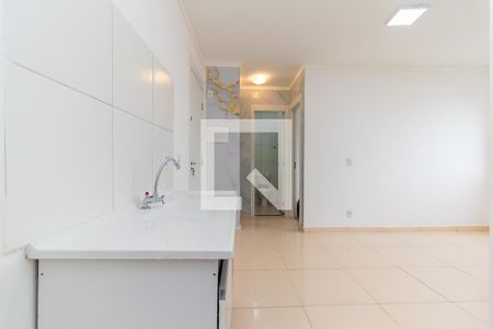 Apartamento à venda com 34m², 2 quartos e sem vagaCozinha e Área de Serviço