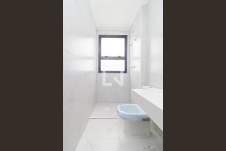 Apartamento à venda com 227m², 4 quartos e 5 vagasSuíte 2 - Banheiro