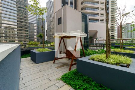 Apartamento à venda com 227m², 4 quartos e 5 vagasLounge