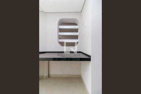 Apartamento à venda com 227m², 4 quartos e 5 vagasCozinha