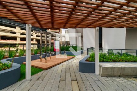 Apartamento à venda com 227m², 4 quartos e 5 vagasLounge