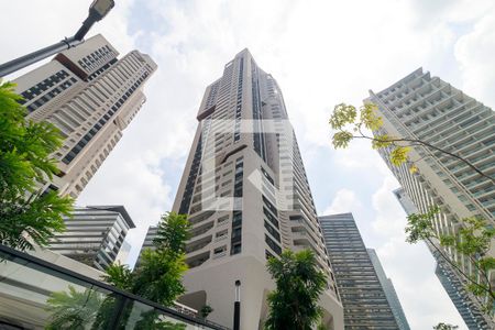 Apartamento à venda com 227m², 4 quartos e 5 vagasFachada