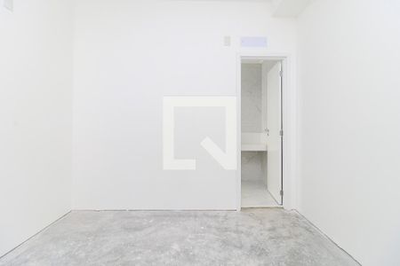 Apartamento à venda com 227m², 4 quartos e 5 vagasSuíte 2