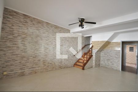 Sala de casa para alugar com 2 quartos, 100m² em Vila Paiva, São Paulo