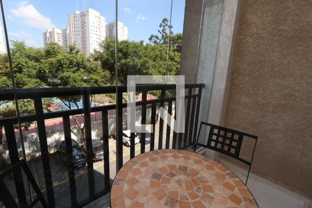 Varanda da sala de apartamento para alugar com 3 quartos, 68m² em Sítio da Figueira, São Paulo