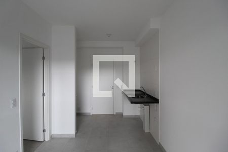 Sala/Cozinha de kitnet/studio à venda com 1 quarto, 32m² em Vila Olímpia, São Paulo