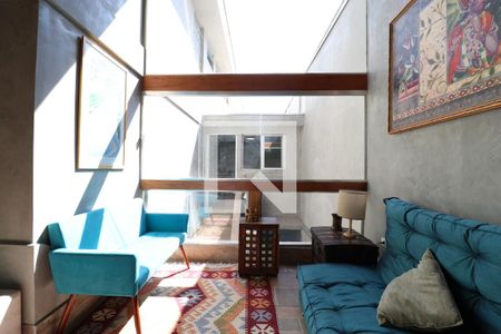 Varanda de casa à venda com 3 quartos, 250m² em Pompeia, São Paulo