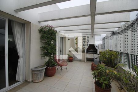 Varanda gourmet de apartamento à venda com 3 quartos, 316m² em Vila Sofia, São Paulo