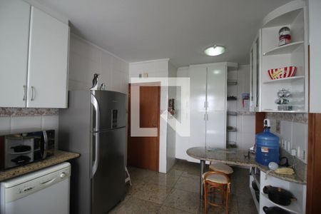 Apartamento à venda com 316m², 3 quartos e 3 vagasCozinha