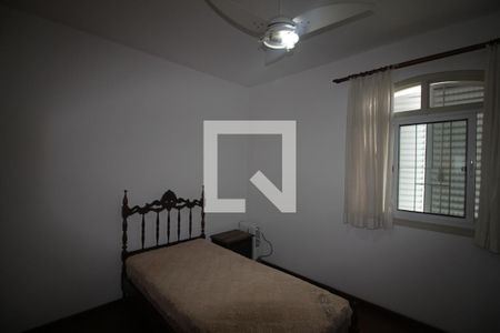 Apartamento à venda com 316m², 3 quartos e 3 vagasQuarto 2