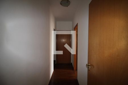 Apartamento à venda com 316m², 3 quartos e 3 vagasCorredor