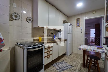 Casa de condomínio à venda com 185m², 3 quartos e 1 vagaCozinha