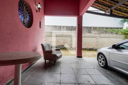 Sala de casa à venda com 3 quartos, 900m² em Engenho do Mato, Niterói