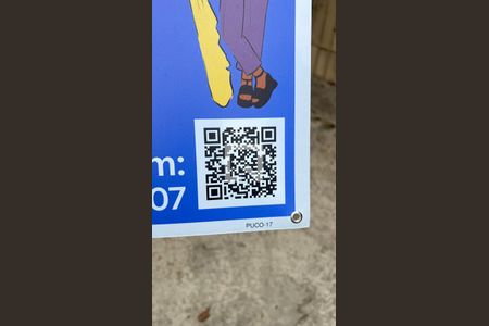 Casa à venda com 900m², 3 quartos e 7 vagasFachada/ plaquinha 