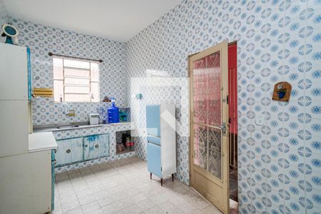 Casa à venda com 900m², 3 quartos e 7 vagas Casa à venda com 900m², 3 quartos e 7 vagasCozinha