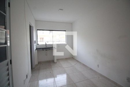 Quarto/Cozinha de kitnet/studio para alugar com 1 quarto, 20m² em Jardim São Paulo(zona Norte), São Paulo