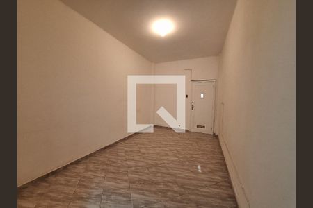 Sala/Quarto de apartamento à venda com 1 quarto, 27m² em Catete, Rio de Janeiro
