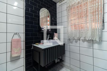 Casa à venda com 345m², 5 quartos e 1 vaga Casa à venda com 345m², 5 quartos e 1 vagaBanheiro da Casa 2