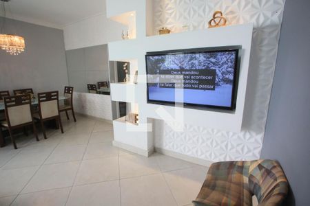 Sala de casa de condomínio à venda com 4 quartos, 160m² em Taquara, Rio de Janeiro