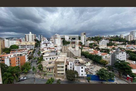 Vista de apartamento à venda com 2 quartos, 67m² em Vila Paris, Belo Horizonte