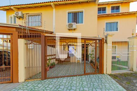 Casa à venda com 73m², 2 quartos e 1 vagaFachada