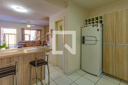 Cozinha de casa à venda com 2 quartos, 73m² em Mato Grande, Canoas