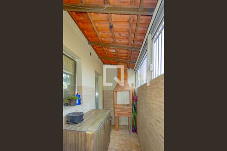 Casa à venda com 73m², 2 quartos e 1 vagaÁrea de Serviço/churrasqueira