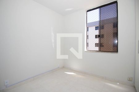 Quarto  de apartamento para alugar com 2 quartos, 46m² em Cruzeiro Novo, Brasília