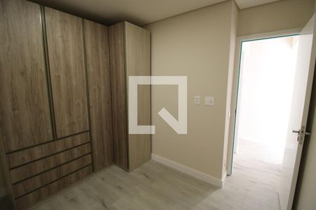 Quarto de apartamento à venda com 2 quartos, 59m² em Vila Suzana, São Paulo