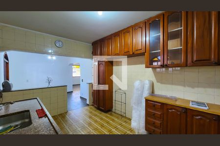 Casa para alugar com 260m², 4 quartos e 3 vagasCozinha