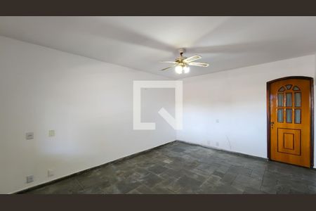 Sala de casa para alugar com 4 quartos, 260m² em Parque Viana, Barueri
