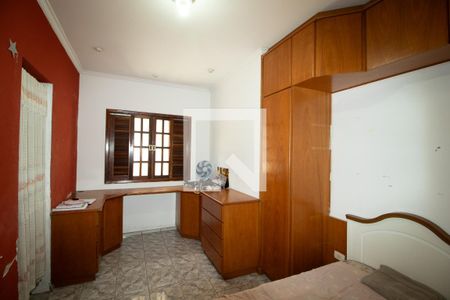Quarto 1 de casa à venda com 3 quartos, 400m² em Vila Maria Alta, São Paulo
