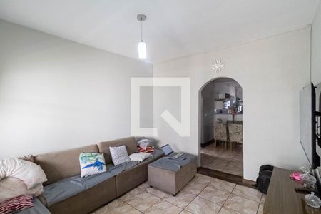 Sala de casa à venda com 3 quartos, 360m² em Aparecida 7ª Seção, Belo Horizonte