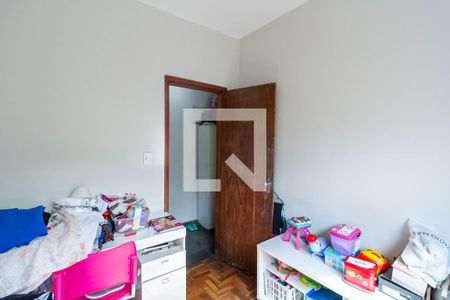 Quarto 2 de casa à venda com 3 quartos, 360m² em Aparecida 7ª Seção, Belo Horizonte