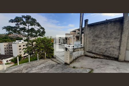 Casa de condomínio à venda com 123m², 3 quartos e 1 vaga Casa de condomínio à venda com 123m², 3 quartos e 1 vagaFachada